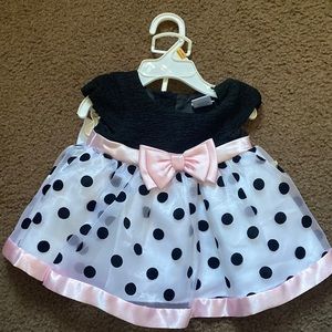 Baby dress 0-3 months new never used